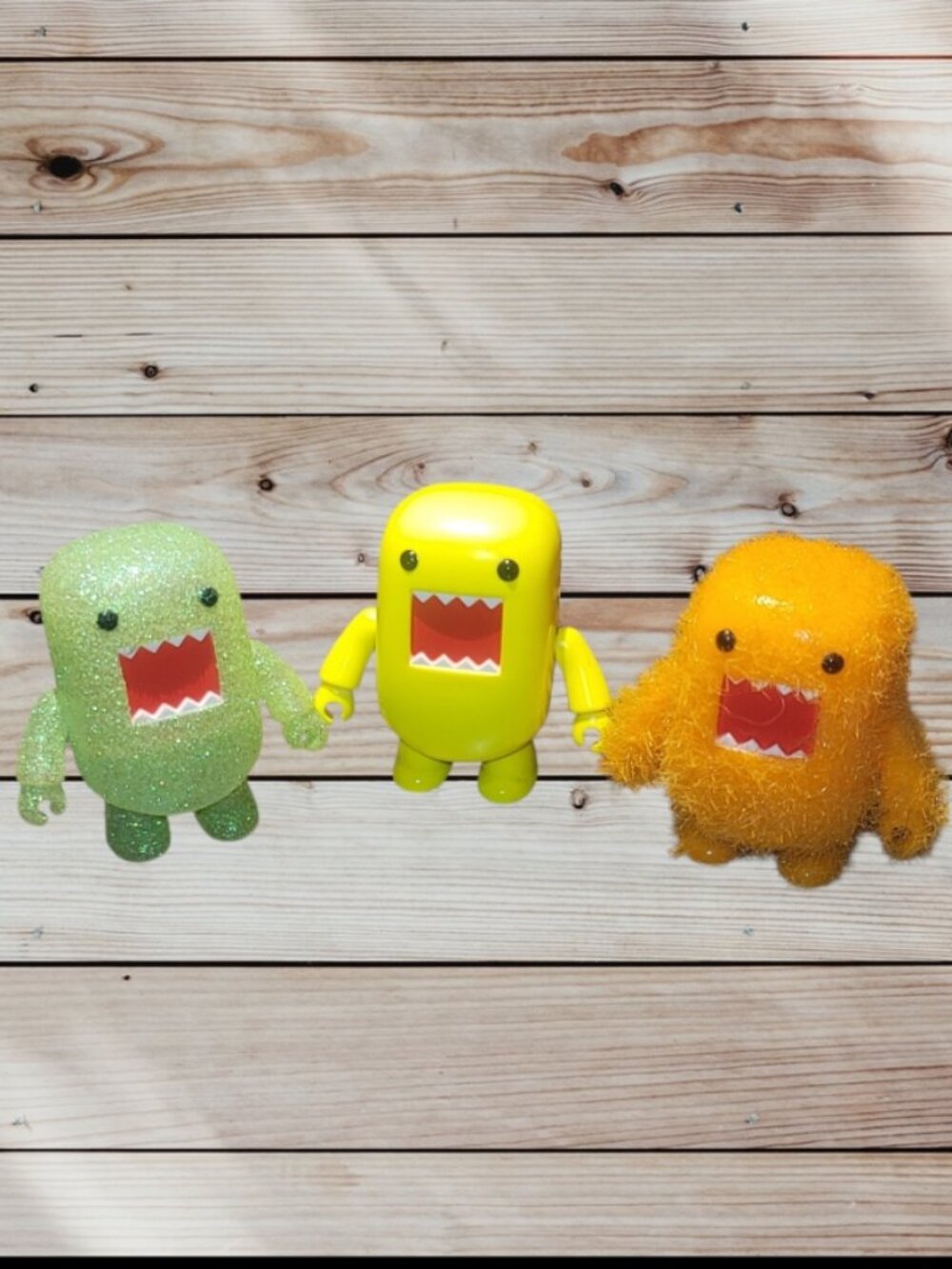 Lot of 3 - 2 Inch DOMO Figures - Glitter Green - Bright Yellow - Furry Orange